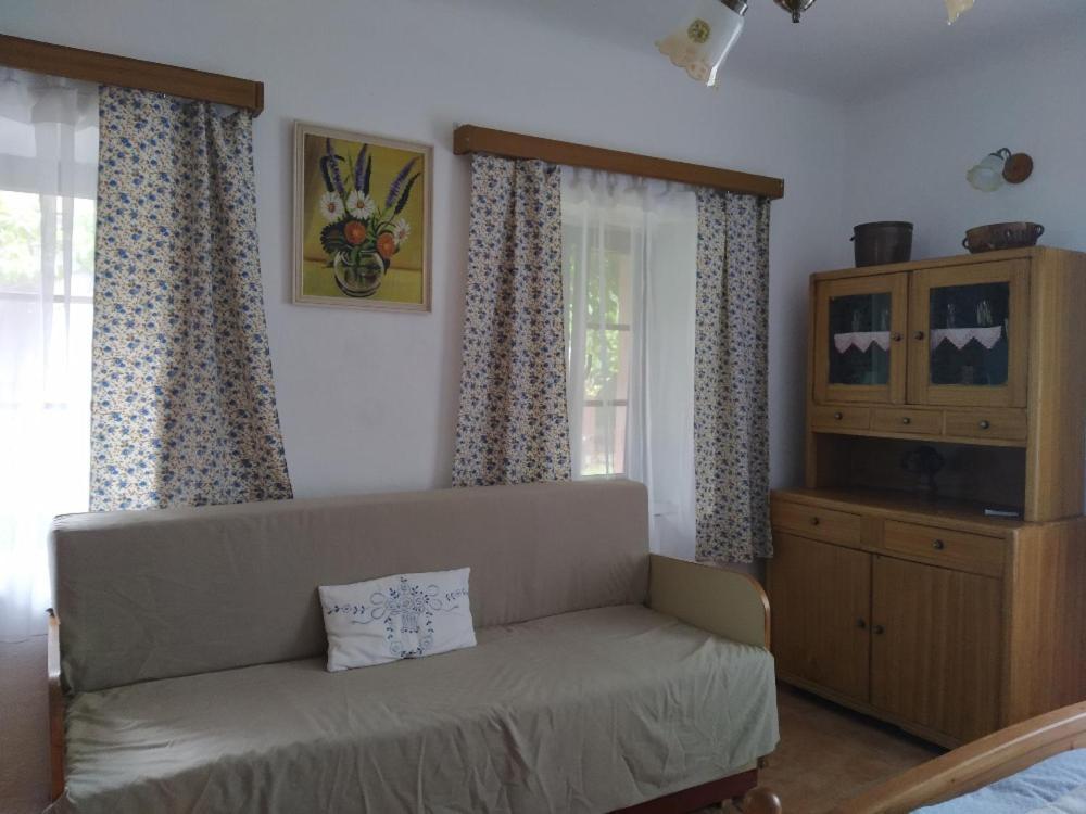 Ubytovani Pod Jilmem Zar Habitación foto