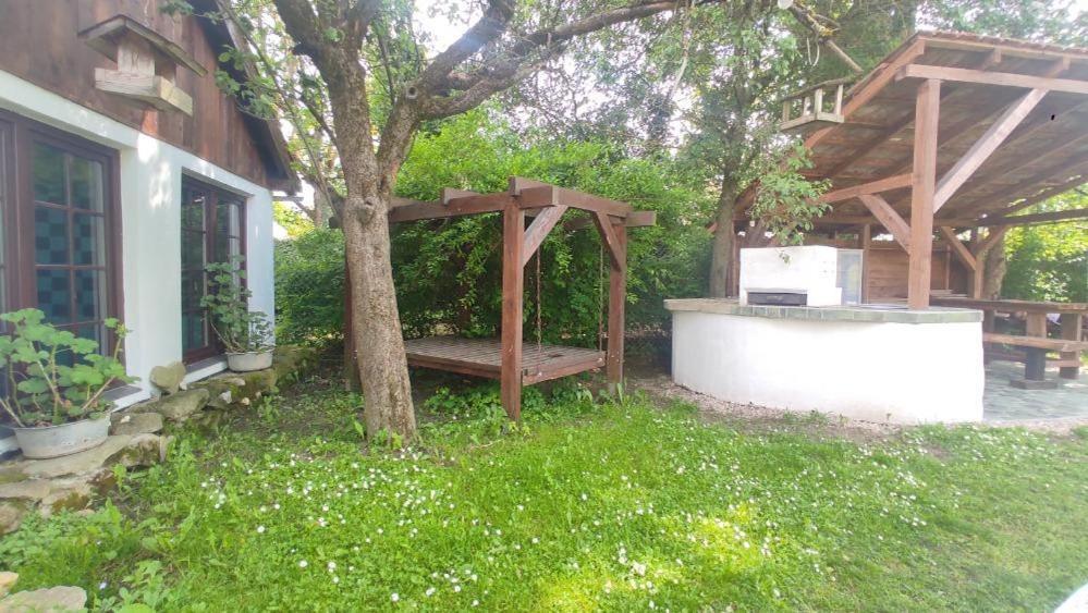 Ubytovani Pod Jilmem Zar Exterior foto